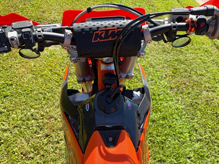 2025 Ktm 300 EXC CHAMPIONS EDITION Orange