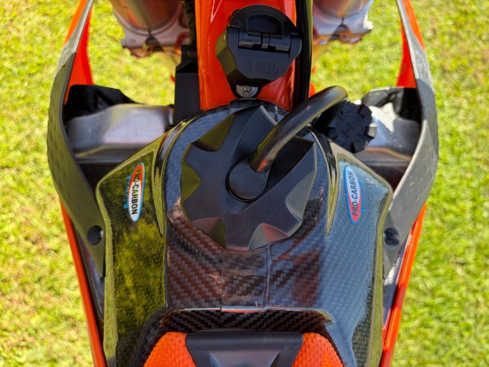 2025 Ktm 300 EXC CHAMPIONS EDITION Orange