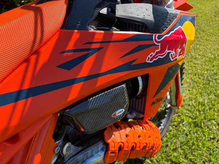 2025 Ktm 300 EXC CHAMPIONS EDITION Orange