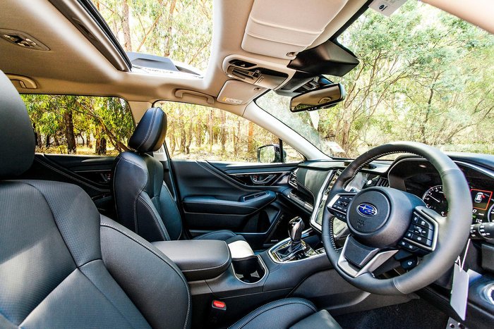 2025 Subaru Outback AWD Touring XT