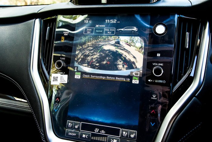 2025 Subaru Outback AWD Touring XT