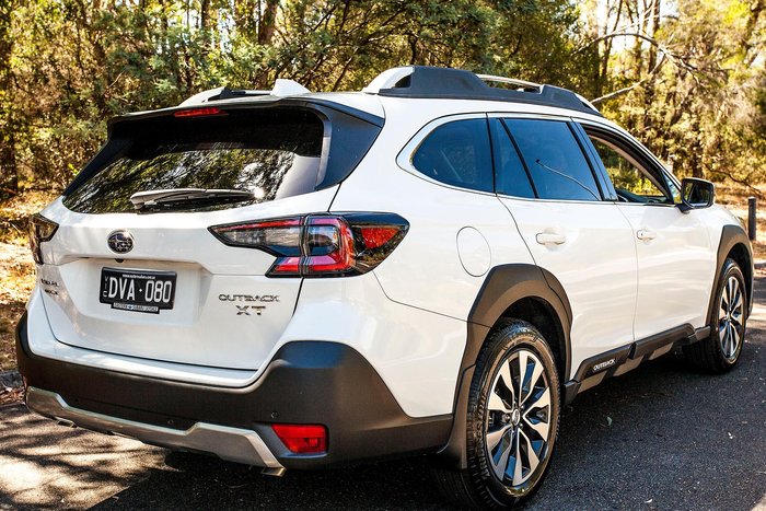 2025 Subaru Outback AWD Touring XT