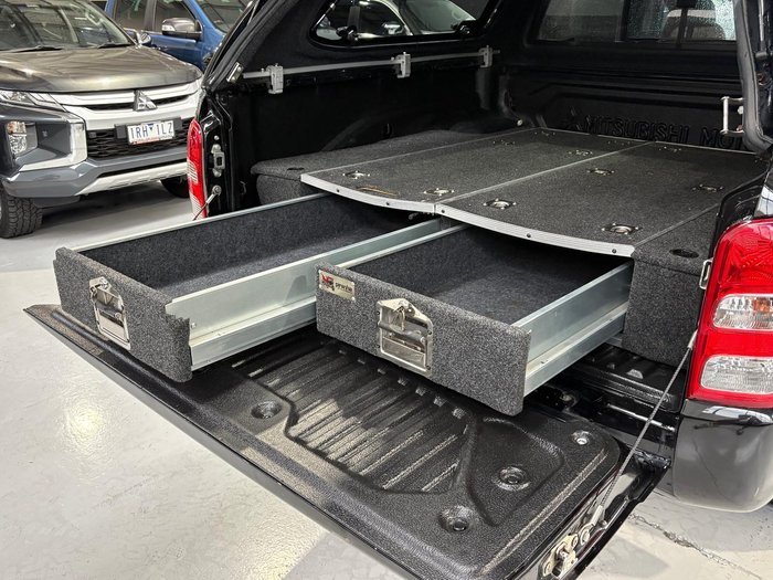 2015 Mitsubishi Triton GLS