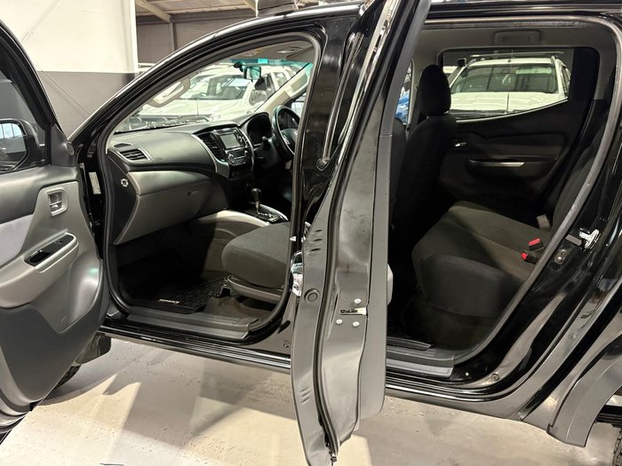 2015 Mitsubishi Triton GLS