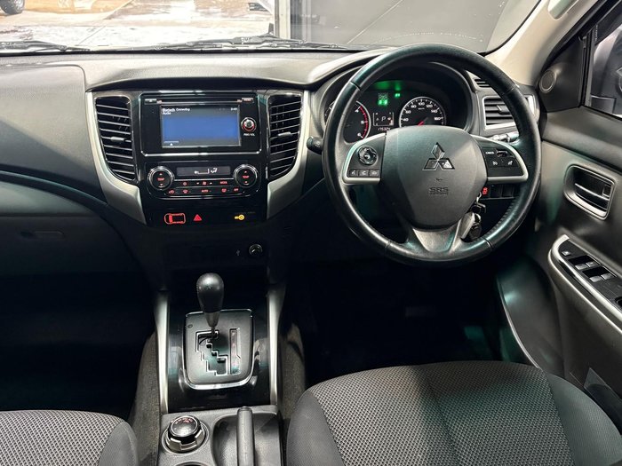 2015 Mitsubishi Triton GLS