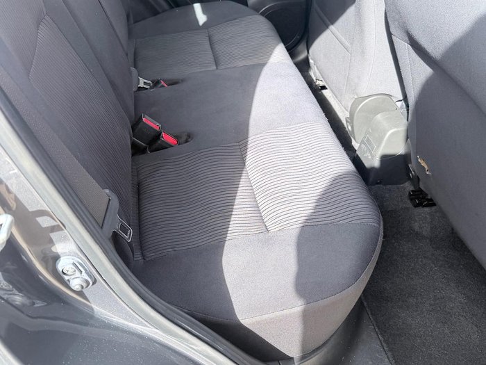 2013 Suzuki Swift GLX FZ Grey