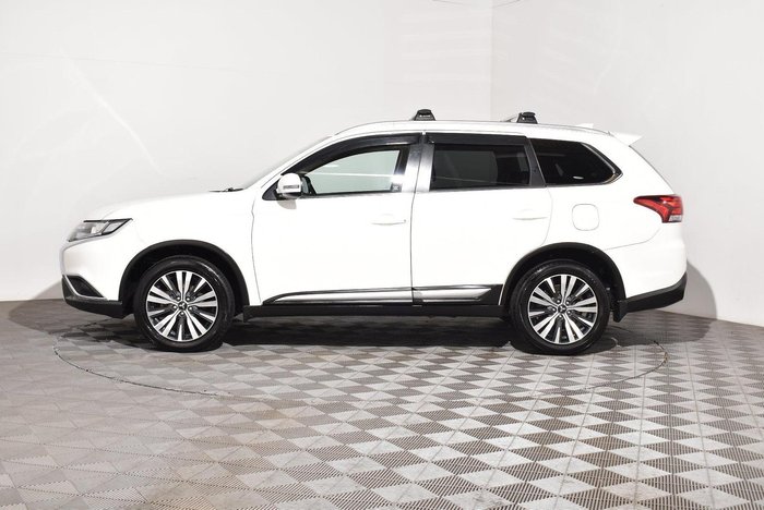 2020 Mitsubishi Outlander LS