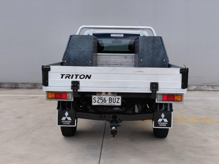 2017 Mitsubishi Triton GLX MQ MY18 4X4 Dual Range White