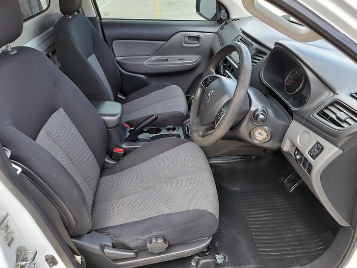 2017 Mitsubishi Triton GLX MQ MY18 4X4 Dual Range White