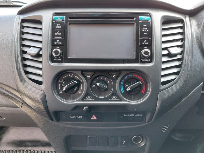 2017 Mitsubishi Triton GLX MQ MY18 4X4 Dual Range White