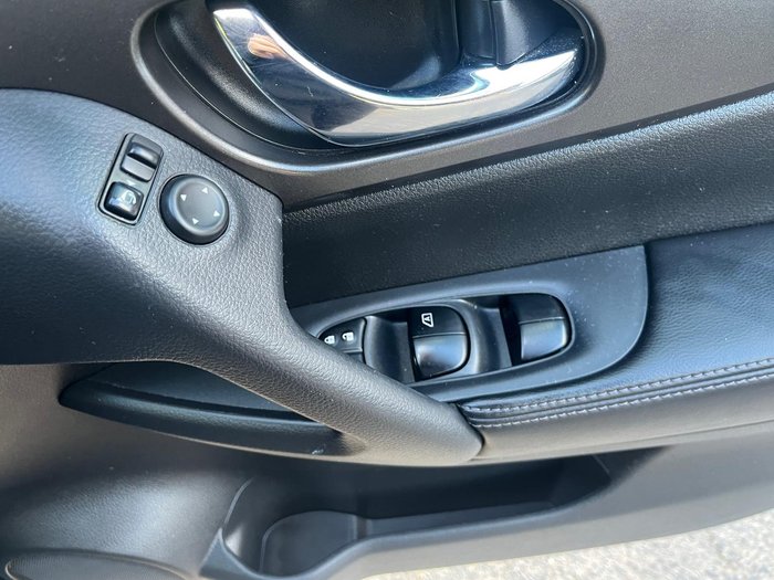 2015 Nissan X-TRAIL ST-L