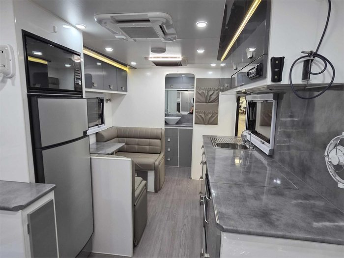 2019 Essential Caravans Cruiser