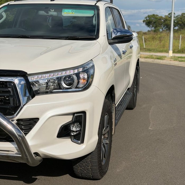 2019 Toyota Hilux SR5