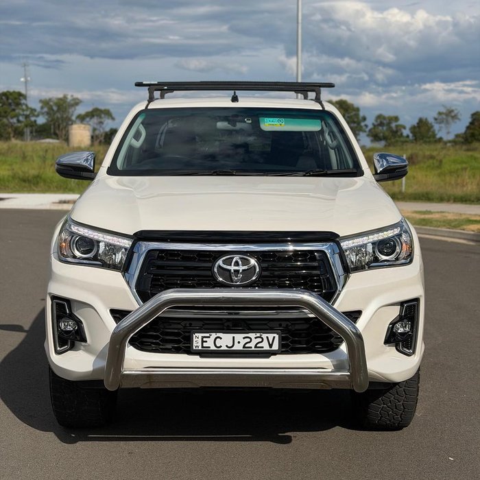 2019 Toyota Hilux SR5