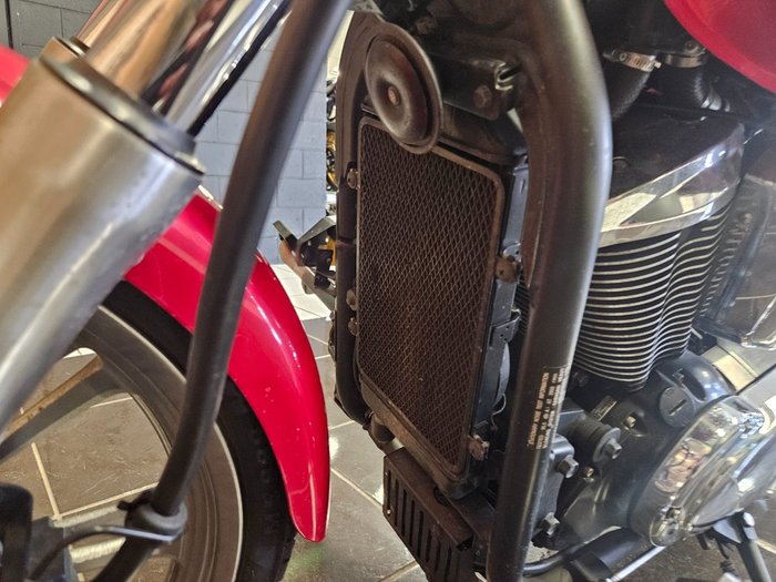 2010 Kawasaki VULCAN 900 (VN900) CLASSIC RED