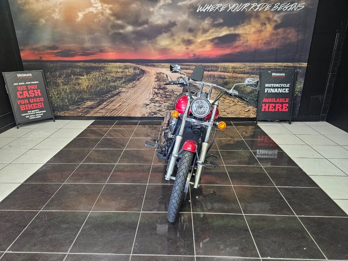 2010 Kawasaki VULCAN 900 (VN900) CLASSIC RED