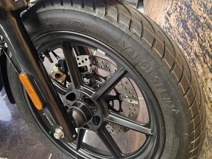 2024 Royal Enfield (see Also Enfiel CONTINENTAL GT 650 E5 DARK BLUE