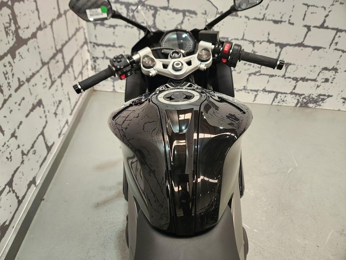 2026 Triumph Daytona 660 LAMS Daytona Black