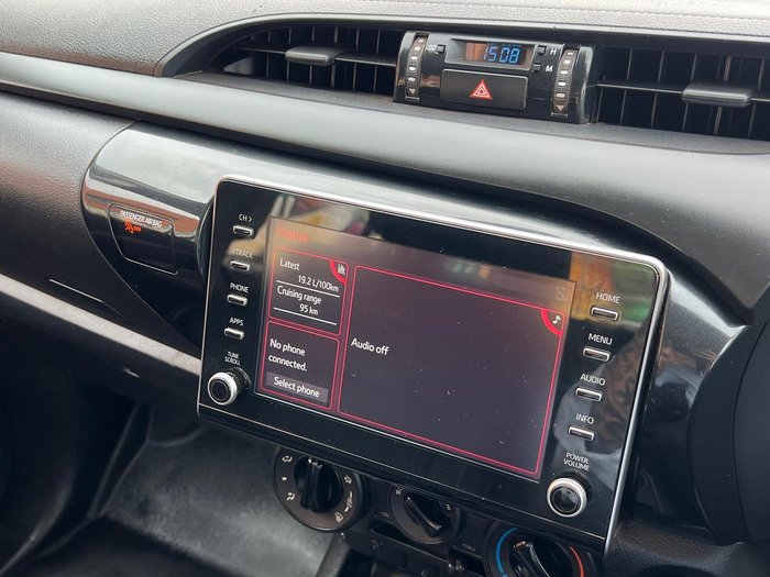 2020 Toyota Hilux SR