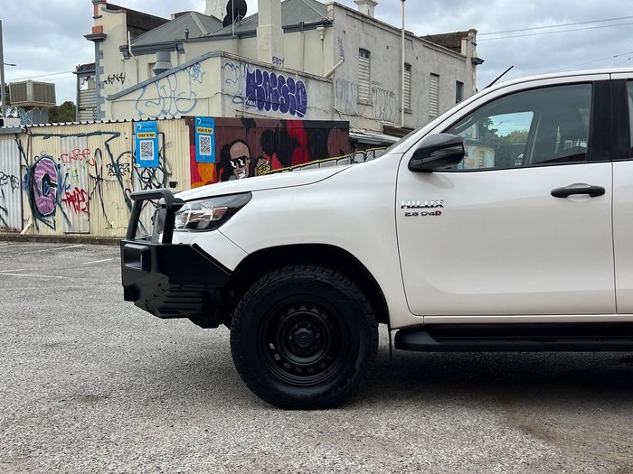 2020 Toyota Hilux SR