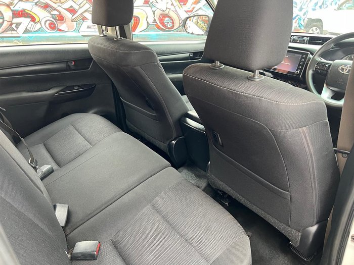 2021 Toyota Hilux SR