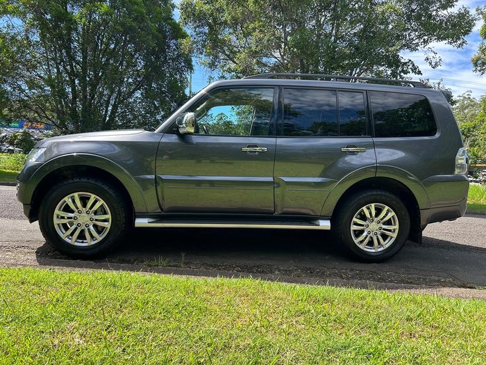 2016 Mitsubishi Pajero GLX