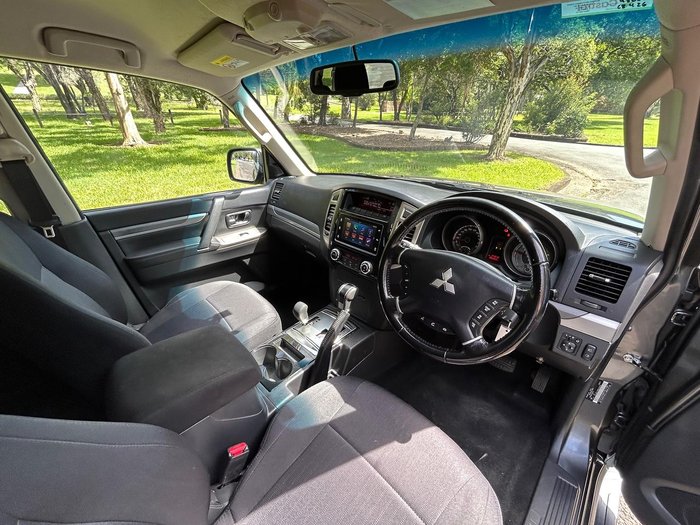 2016 Mitsubishi Pajero GLX