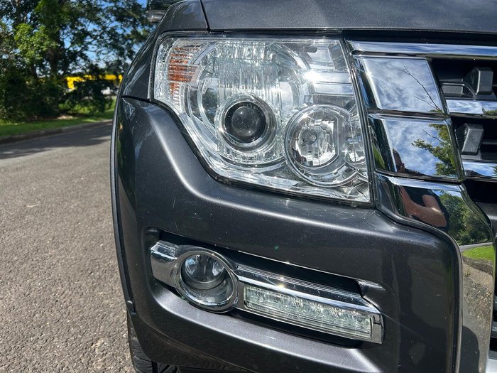 2016 Mitsubishi Pajero GLX