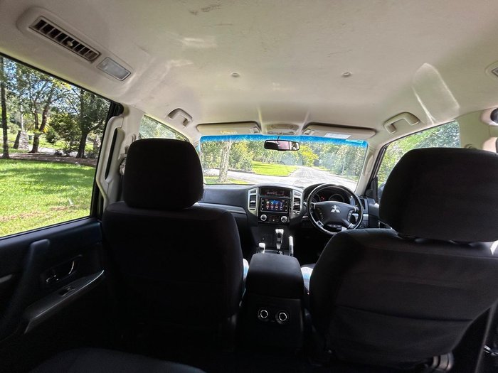 2016 Mitsubishi Pajero GLX