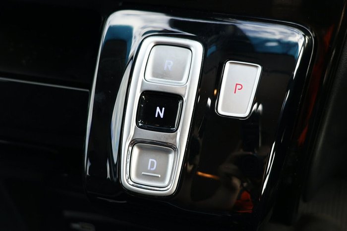 2023 Hyundai STARIA Elite