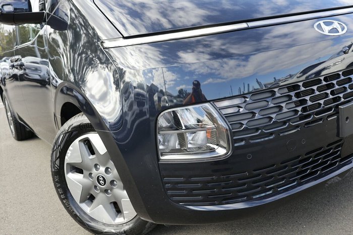 2023 Hyundai STARIA Elite