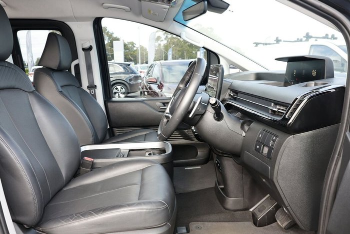2023 Hyundai STARIA Elite