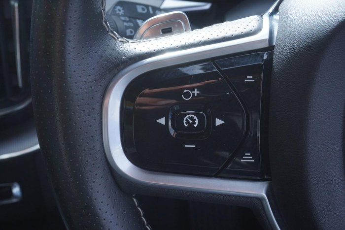 2018 Volvo XC60 D5 R-Design