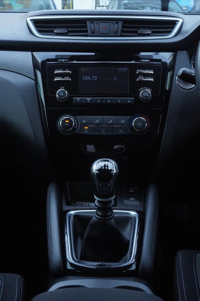 2018 Nissan QASHQAI ST