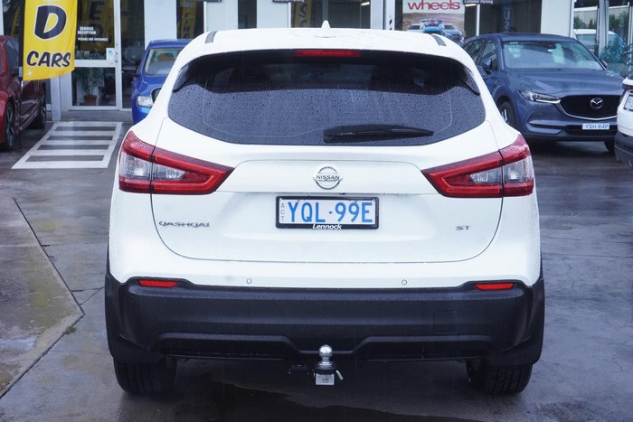 2018 Nissan QASHQAI ST