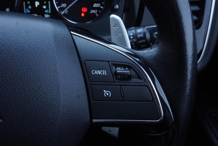 2015 Mitsubishi Outlander XLS