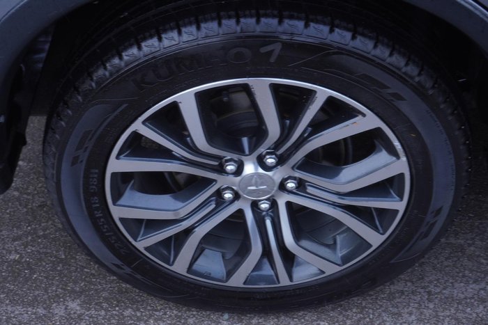 2015 Mitsubishi Outlander XLS