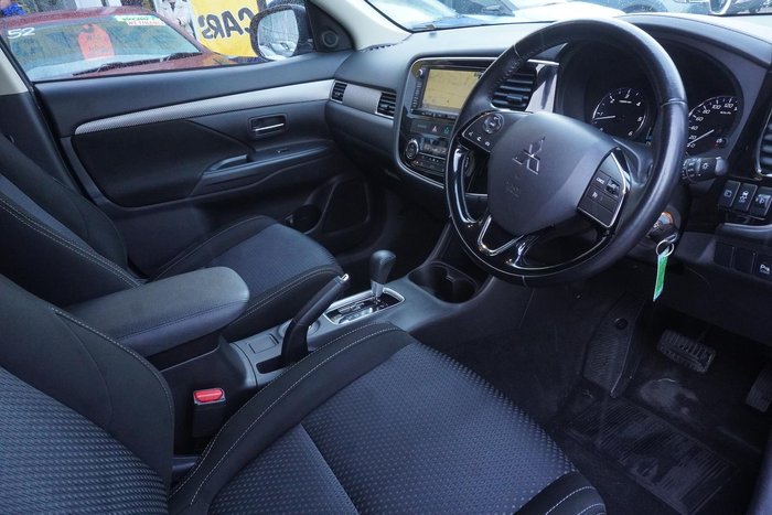 2015 Mitsubishi Outlander XLS