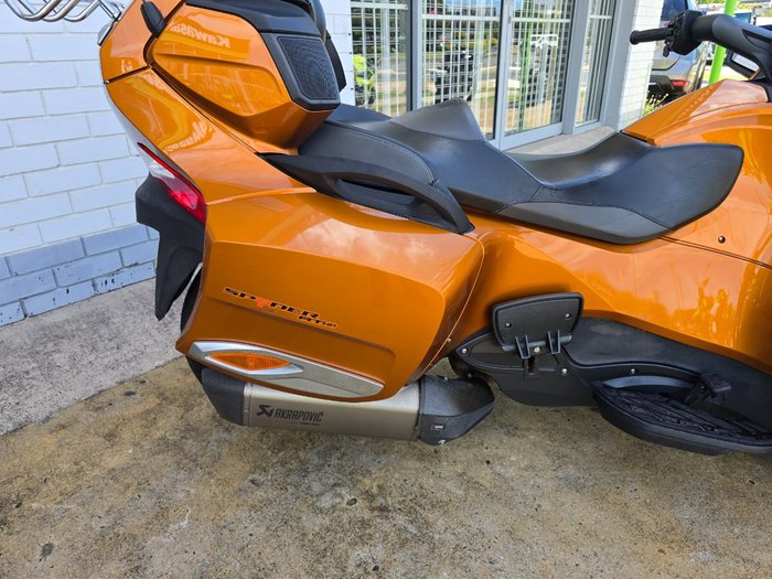 2015 BRP SPYDER RT Orange