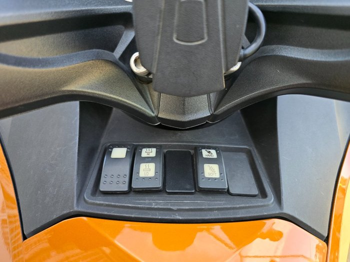 2015 BRP SPYDER RT Orange