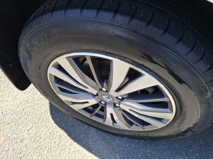 2017 Nissan Pathfinder ST