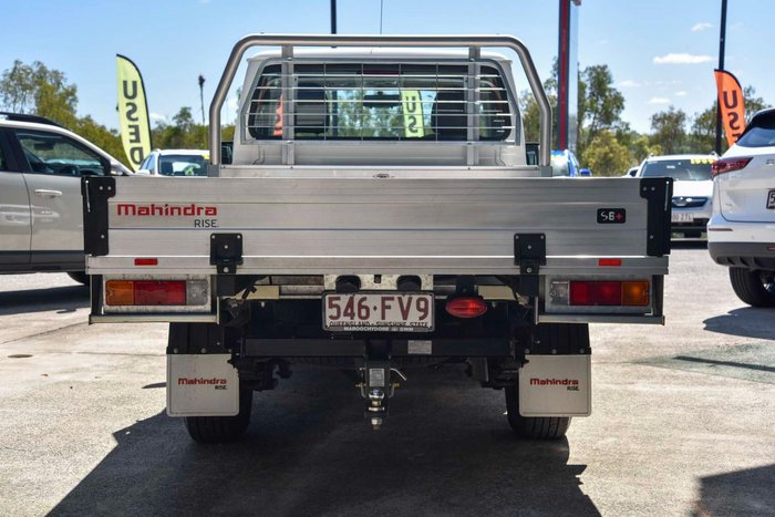 2022 Mahindra PIK-UP S6+