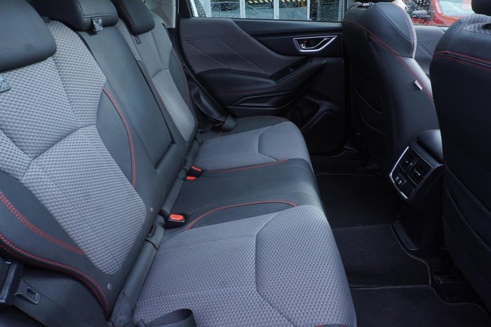 2020 Subaru Forester 2.5i Sport