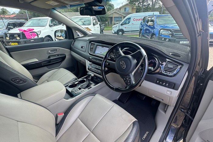 2019 Kia Carnival Platinum