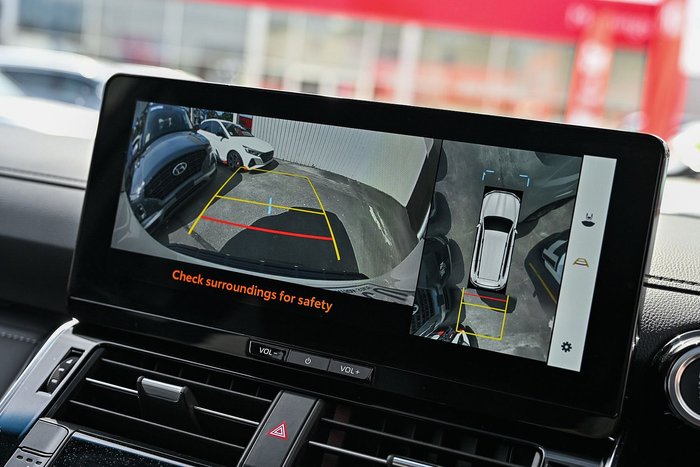 2025 Toyota Landcruiser VX