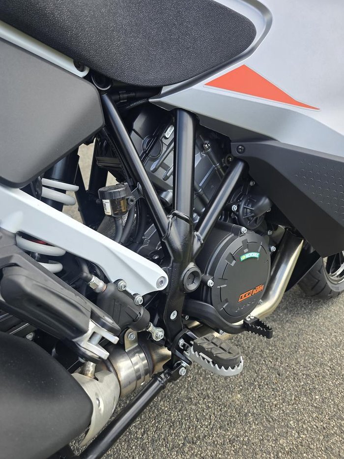 2024 KTM 1290 Super Adventure R Super Adventure White