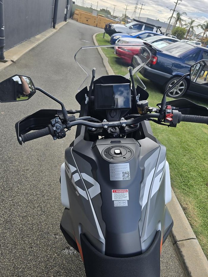 2024 KTM 1290 Super Adventure R Super Adventure White