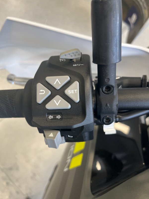 2025 HUSQVARNA NORDEN 901 EXPEDITION Storm Grey