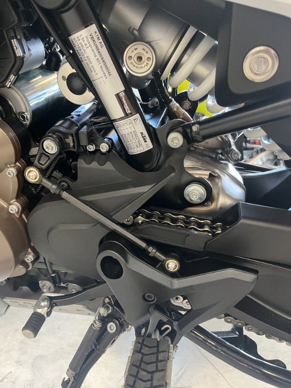 2025 HUSQVARNA NORDEN 901 EXPEDITION Storm Grey