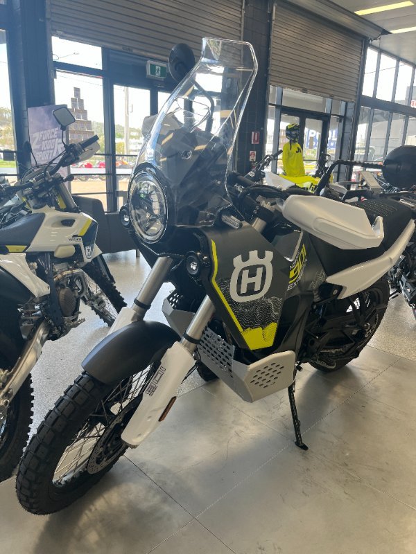 2025 HUSQVARNA NORDEN 901 EXPEDITION Storm Grey
